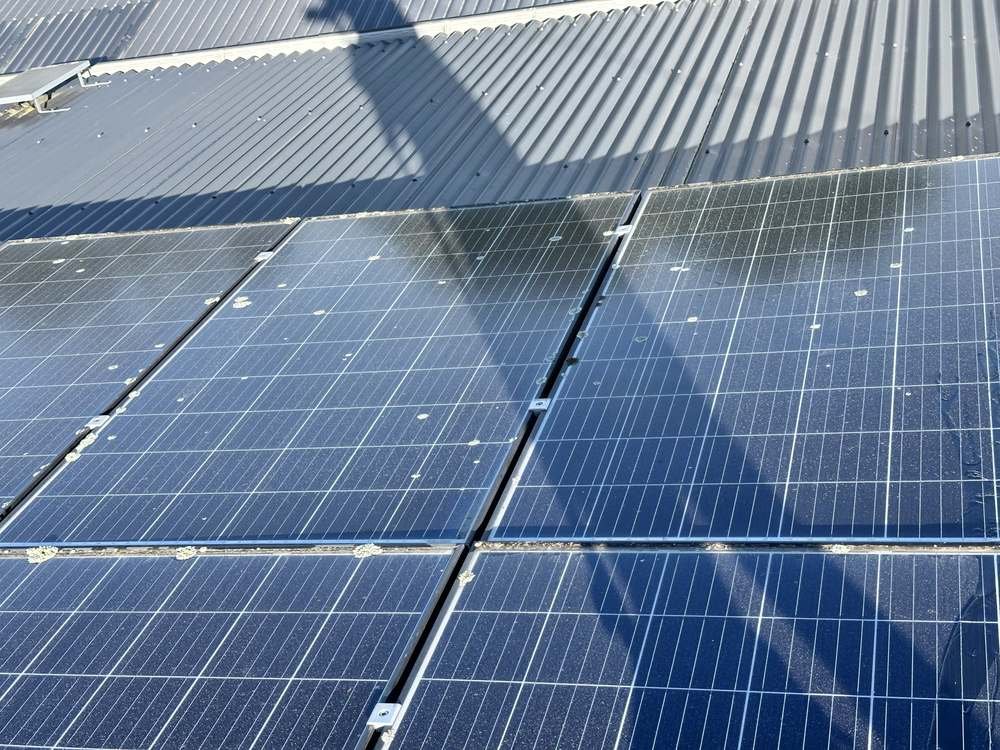 Clean solar panels