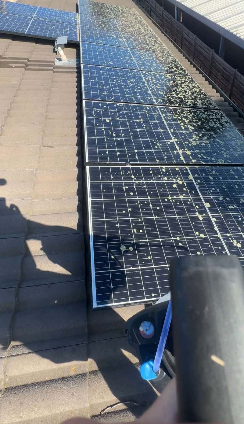Solar panels mid clean